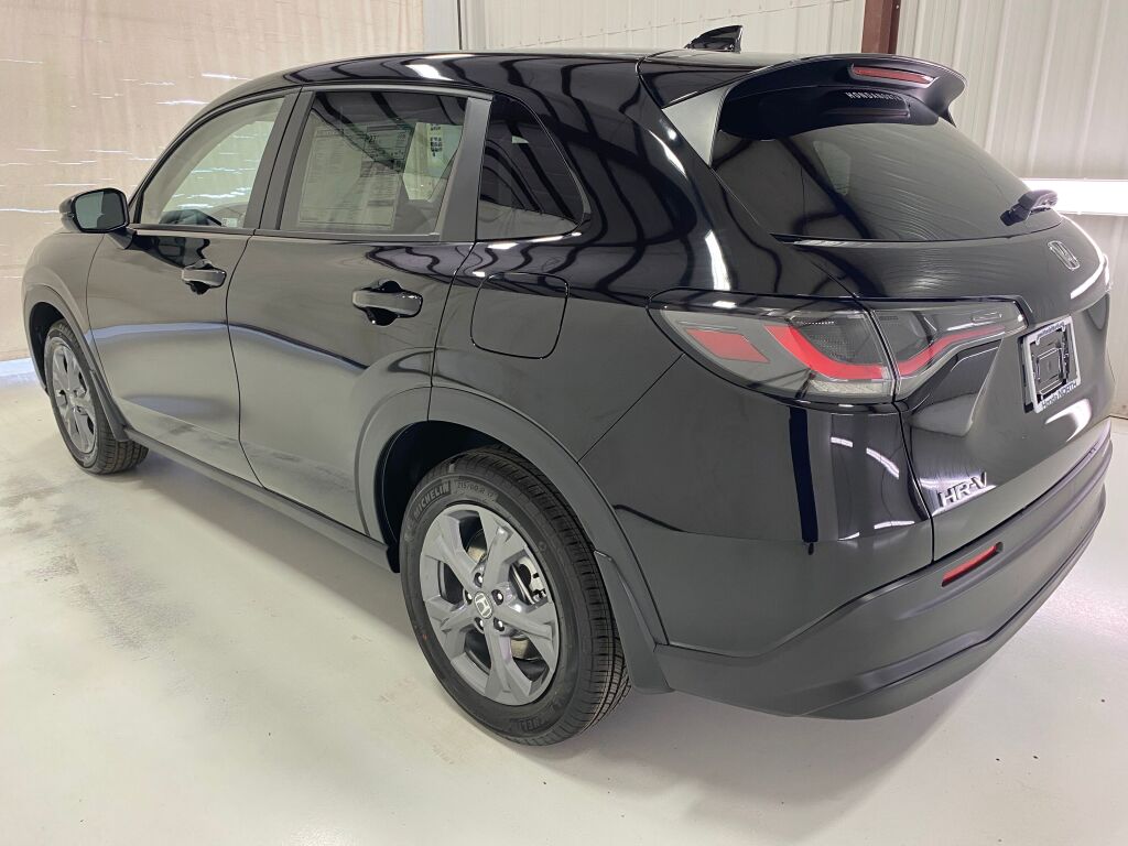 2027 Honda HR-V LX - 3