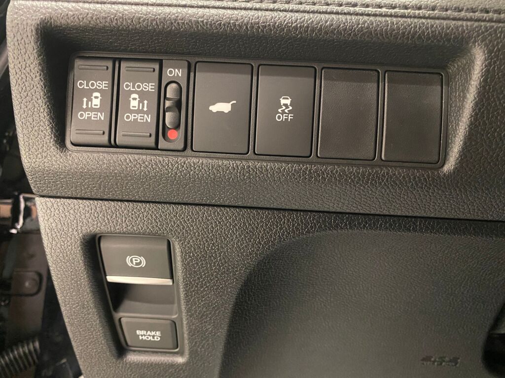 2026 Honda Odyssey Sport-L CRYSTAL BLACK PEARL at Honda North