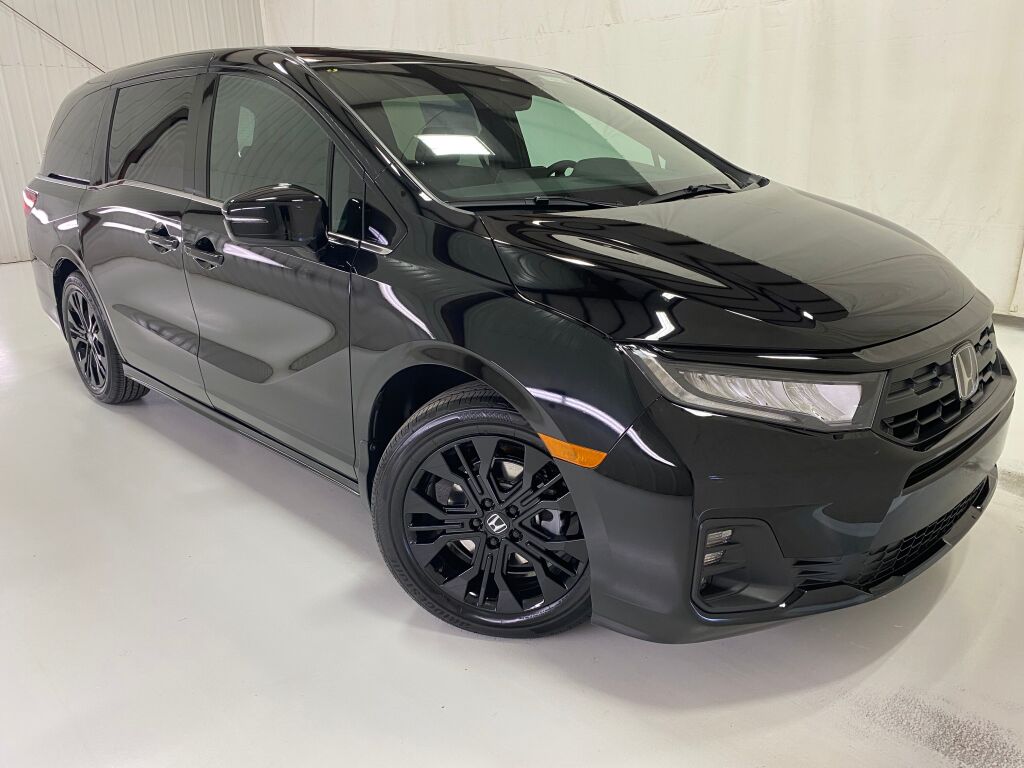 2026 Honda Odyssey Sport-L CRYSTAL BLACK PEARL at Honda North