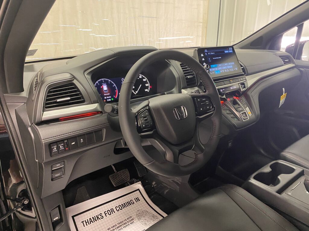 2026 Honda Odyssey Sport-L CRYSTAL BLACK PEARL at Honda North