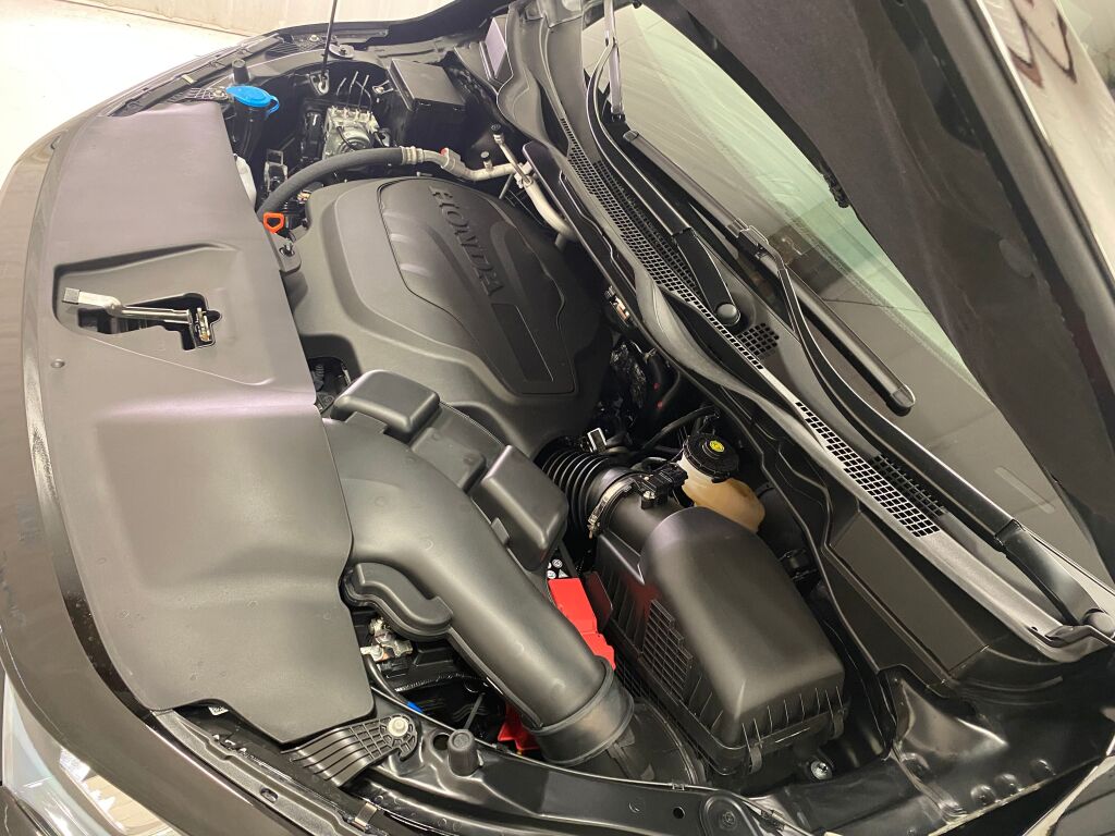 2026 Honda Odyssey Sport-L CRYSTAL BLACK PEARL at Honda North
