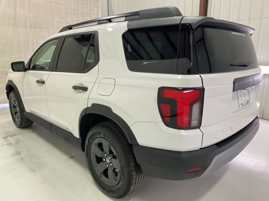 2026 Honda Passport RTL PLATINUM WHITE PEARL at Altoona Honda