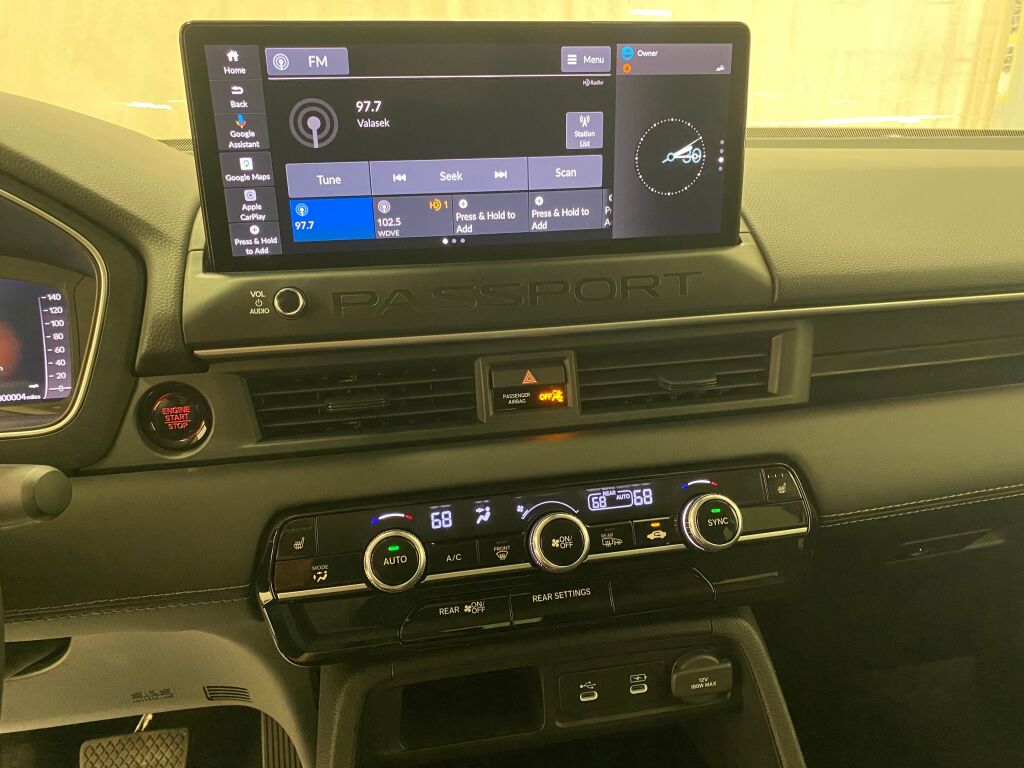 2026 Honda Passport RTL PLATINUM WHITE PEARL at Altoona Honda
