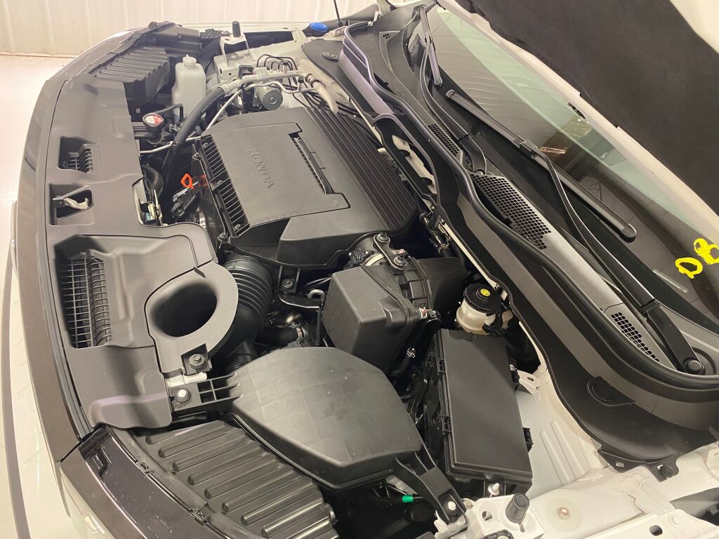 2026 Honda Passport RTL PLATINUM WHITE PEARL at Altoona Honda