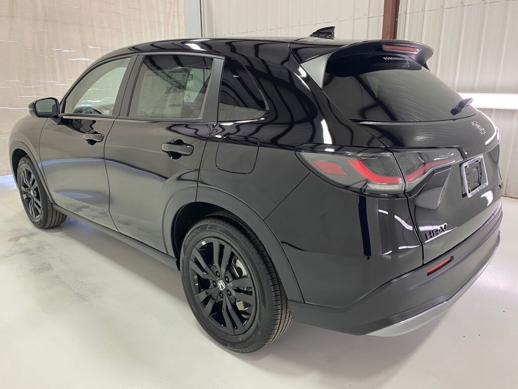 2027 Honda HR-V Sport - 3