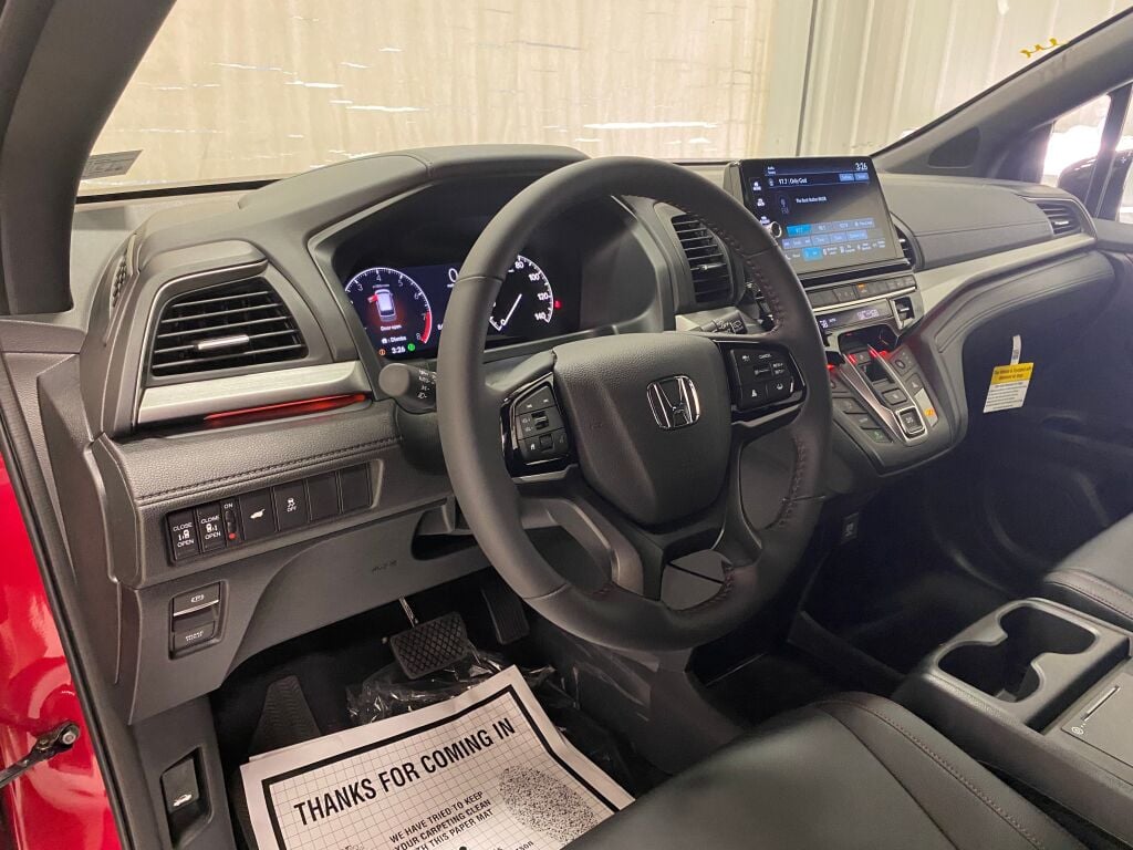 2026 Honda Odyssey Sport-L RADIANT RED METALLIC II at Honda North