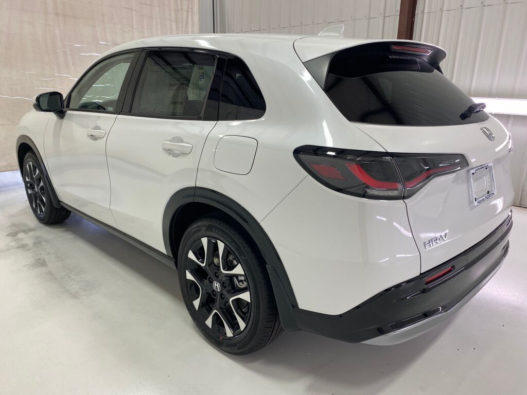 2027 Honda HR-V EX-L PLATINUM WHITE PEARL at Altoona Honda