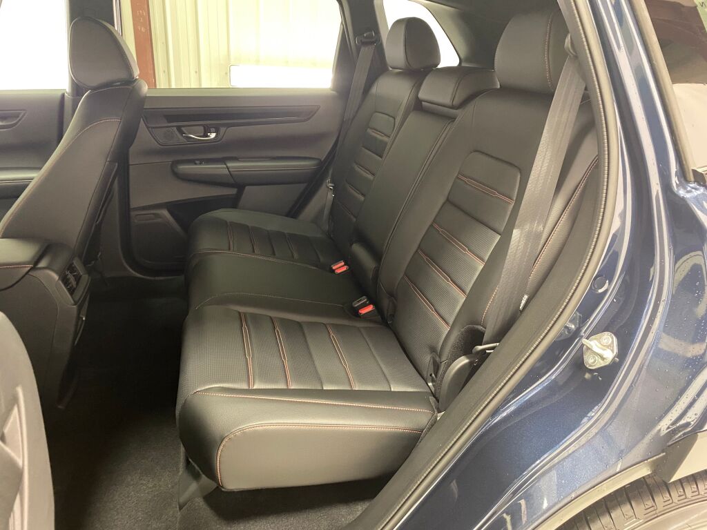 2026 Honda CR-V Hybrid Sport-L CANYON RIVER BLUE at Altoona Honda