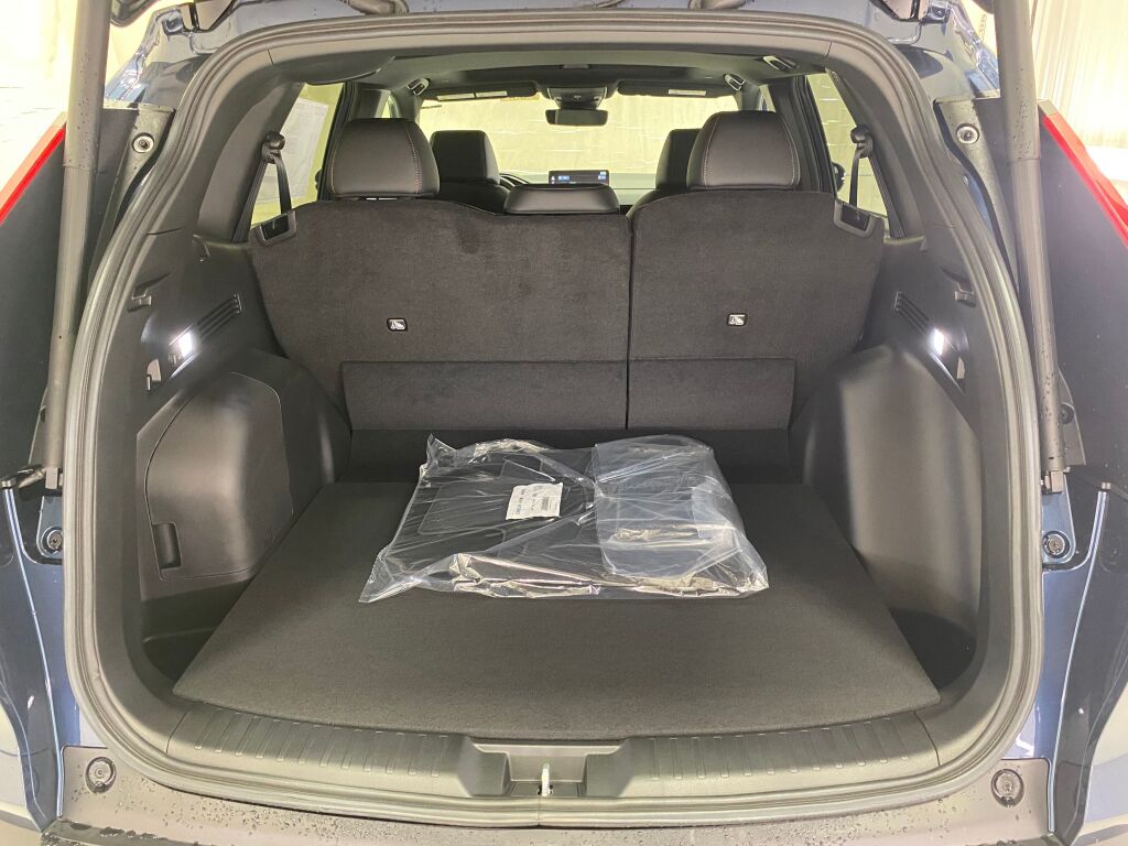 2026 Honda CR-V Hybrid Sport-L CANYON RIVER BLUE at Altoona Honda