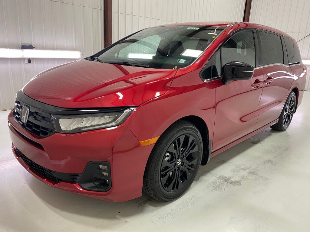 2026 Honda Odyssey Sport-L RADIANT RED METALLIC II at Honda North