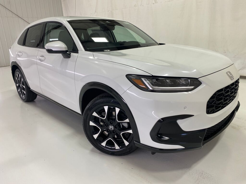 2027 Honda HR-V EX-L PLATINUM WHITE PEARL at Altoona Honda