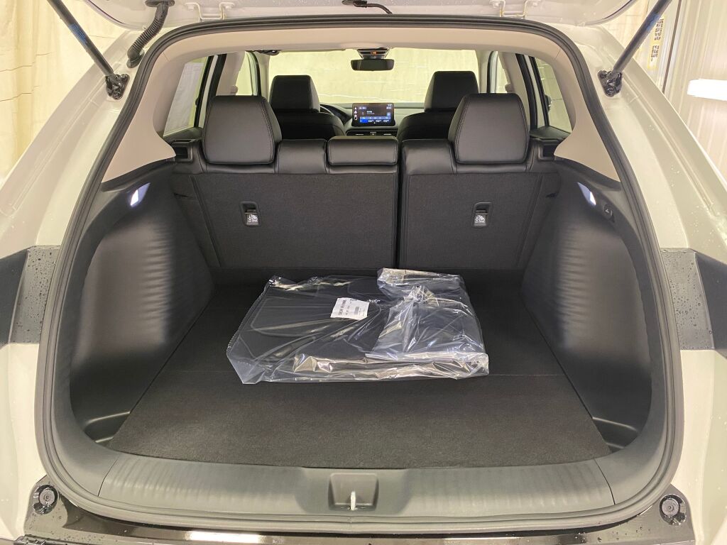2027 Honda HR-V EX-L PLATINUM WHITE PEARL at Altoona Honda