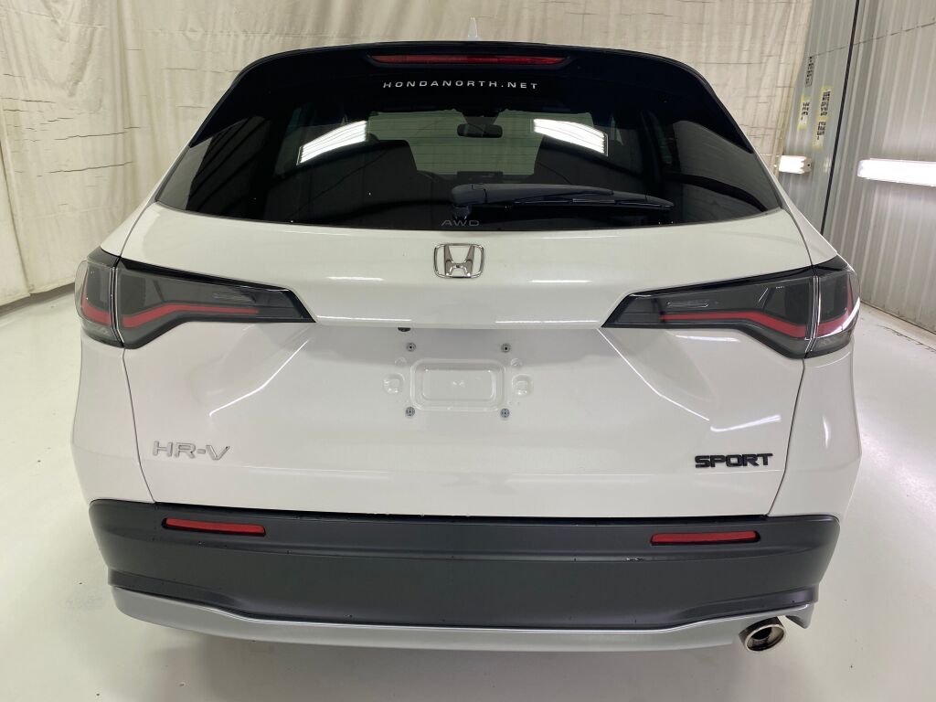 2025 Honda HR-V Sport Platinum White Pearl at Honda North
