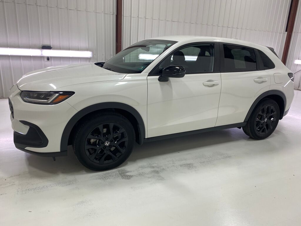 2025 Honda HR-V Sport Platinum White Pearl at Honda North