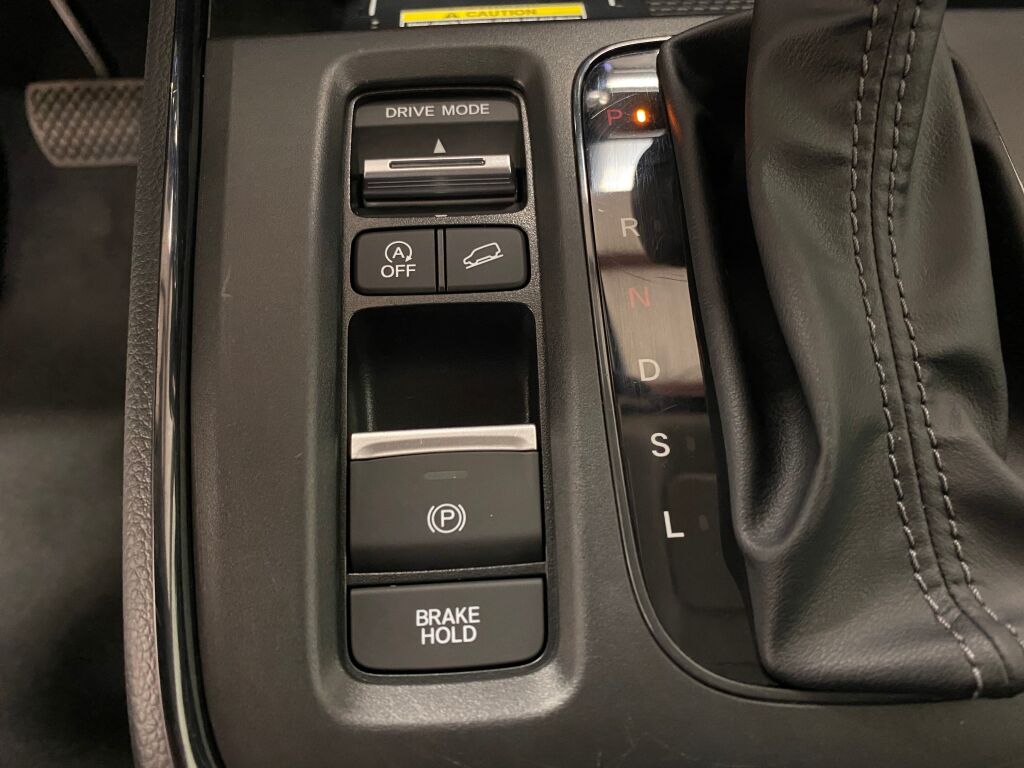 2025 Honda CR-V EX-L Platinum White Pearl at Spitzer Acura