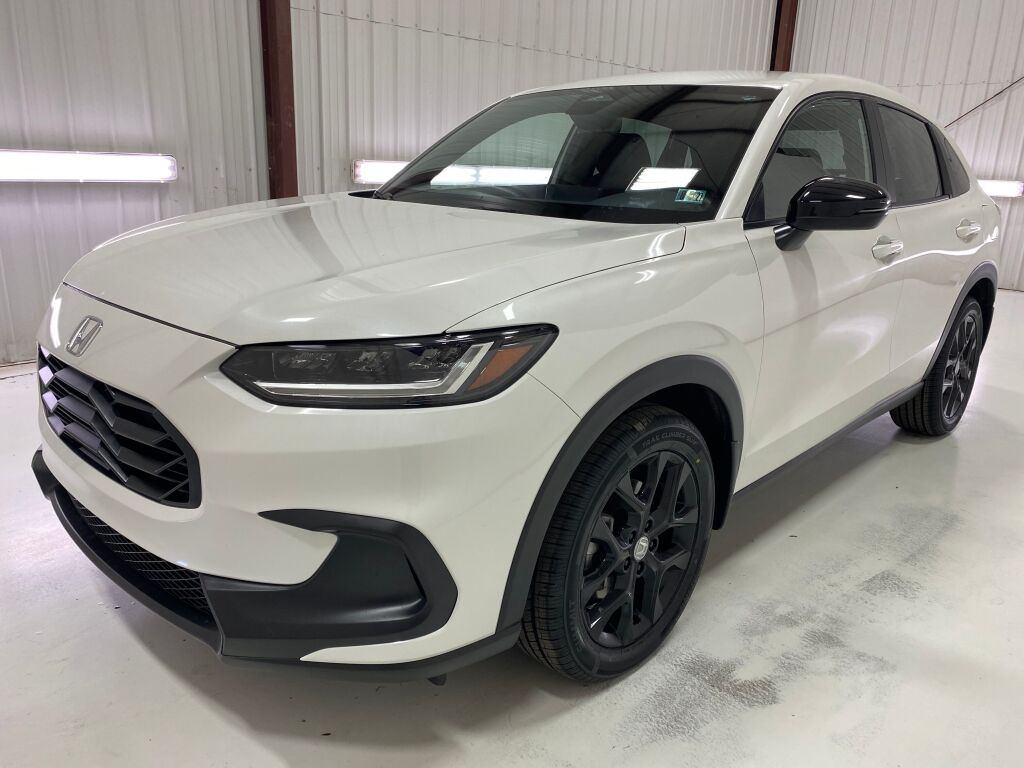 2025 Honda HR-V Sport Platinum White Pearl at Honda North