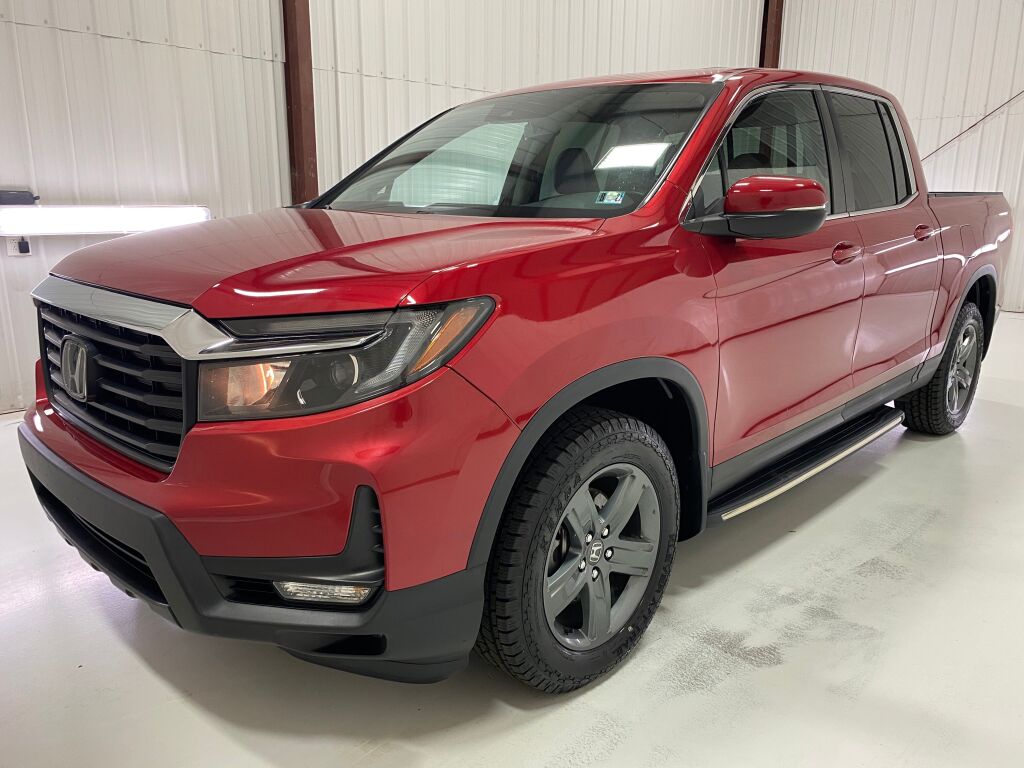 2023 Honda Ridgeline RTL Radiant Red Metallic II at Auto Express Mitsubishi
