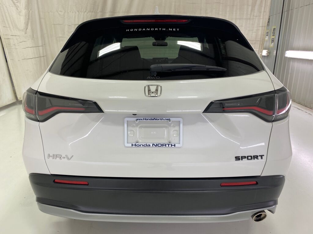 2025 Honda HR-V Sport Platinum White Pearl at Honda North