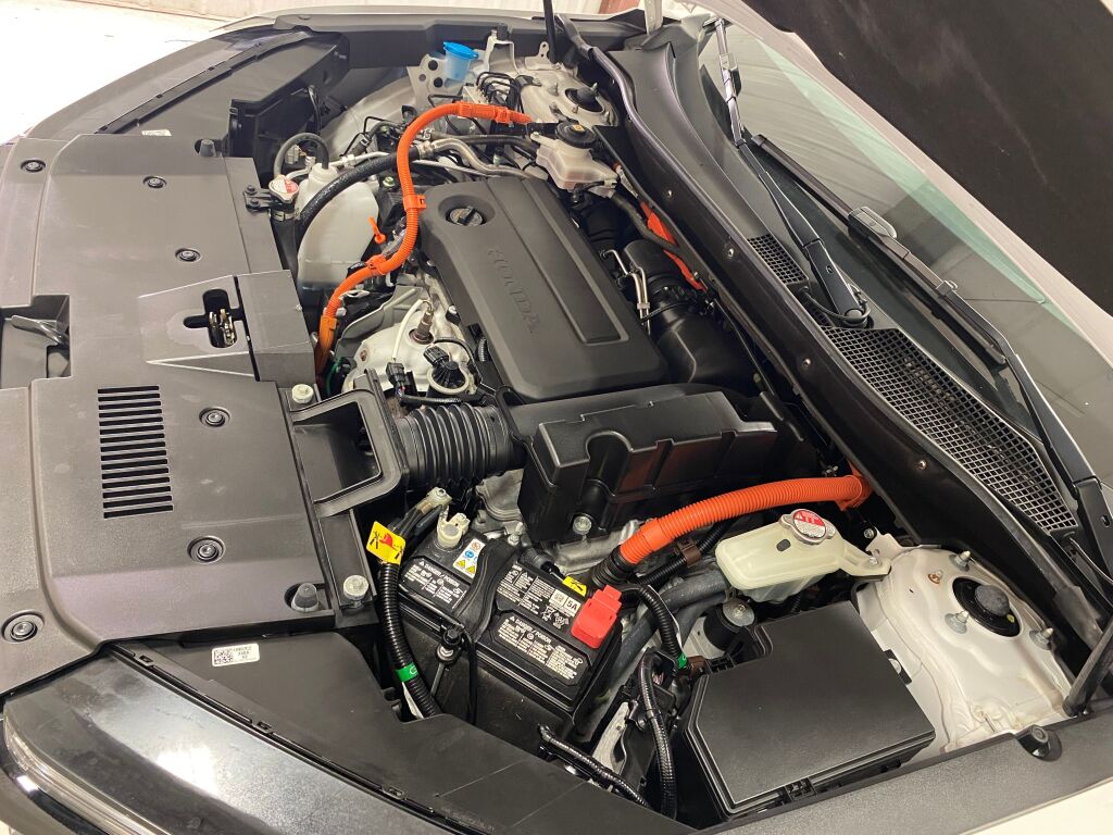 2024 Honda CR-V Hybrid Sport Touring Platinum White Pearl at Honda North