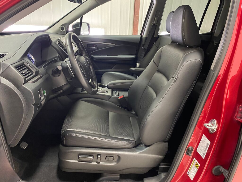2023 Honda Ridgeline RTL Radiant Red Metallic II at Auto Express Mitsubishi
