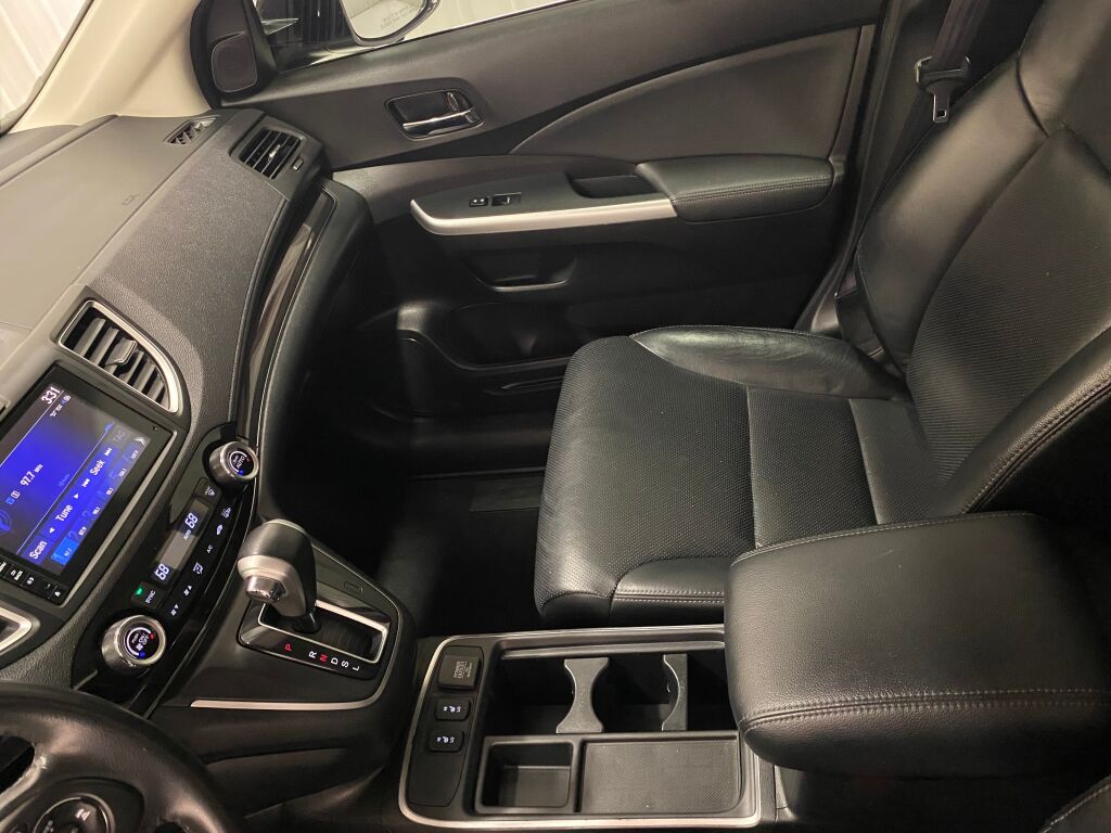 2016 Honda CR-V Touring Crystal Black Pearl at Auto Express Mitsubishi