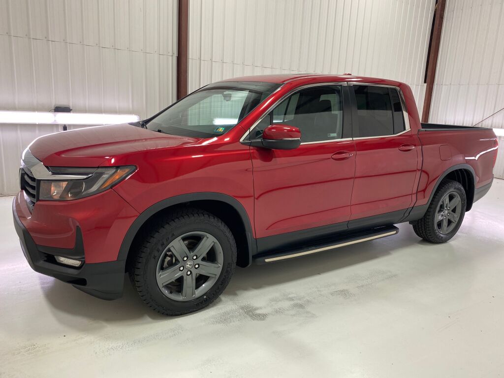 2023 Honda Ridgeline RTL Radiant Red Metallic II at Auto Express Mitsubishi