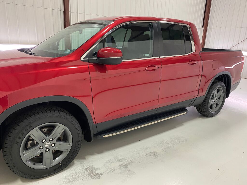 2023 Honda Ridgeline RTL Radiant Red Metallic II at Auto Express Mitsubishi