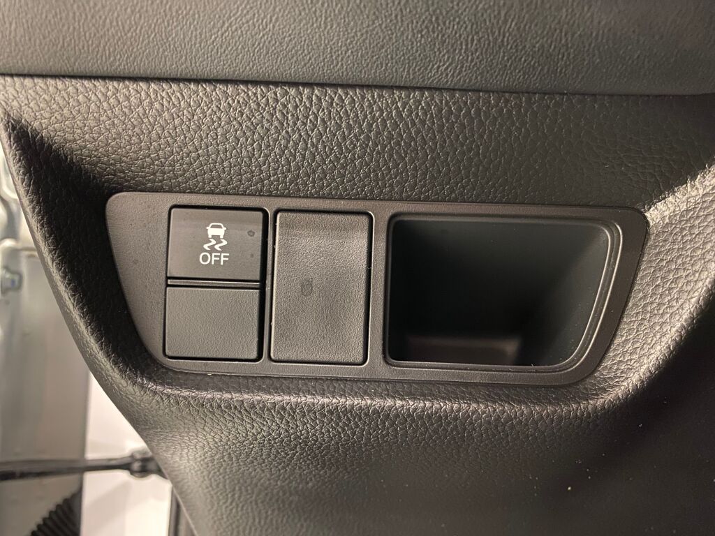 2025 Honda HR-V Sport Platinum White Pearl at Honda North