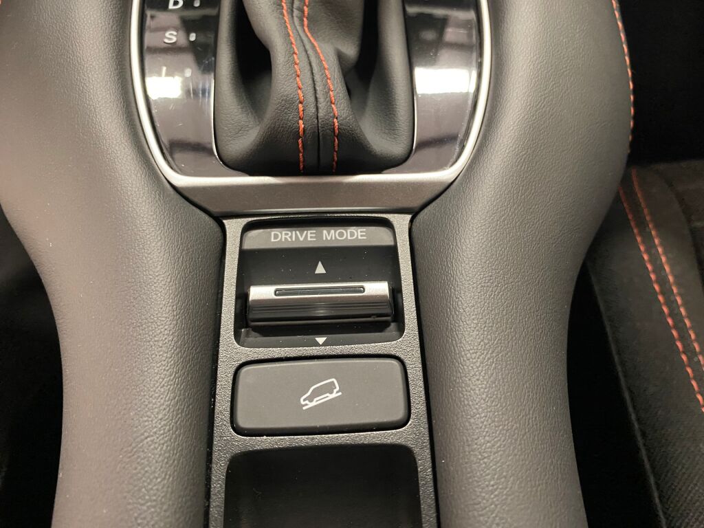 2025 Honda HR-V Sport Platinum White Pearl at Honda North