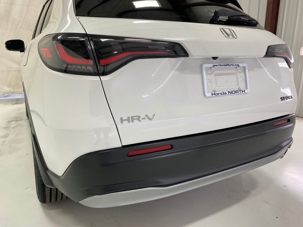 2025 Honda HR-V Sport Platinum White Pearl at Honda North
