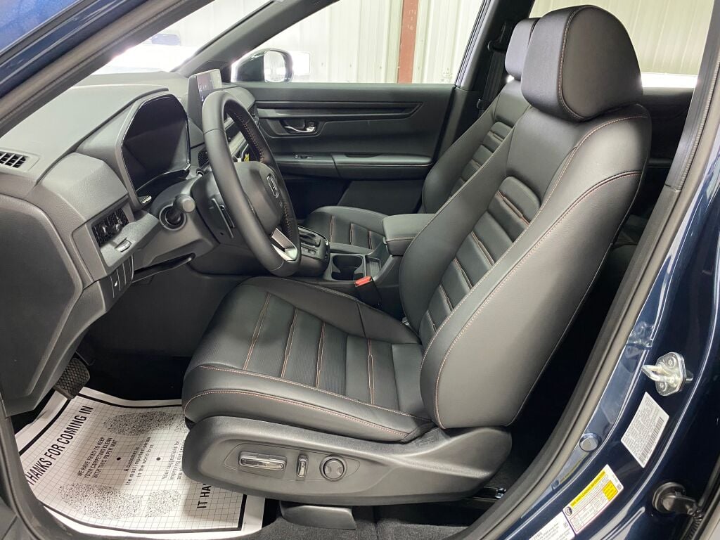 2026 Honda CR-V Hybrid Sport-L CANYON RIVER BLUE at Altoona Honda