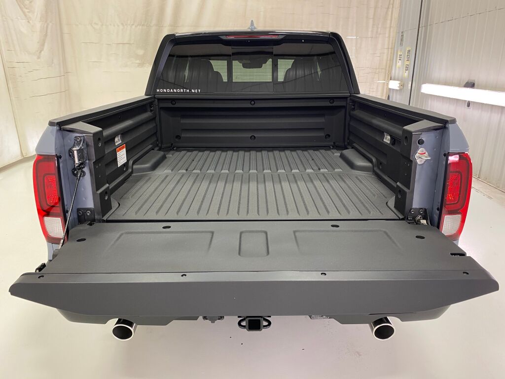 2026 Honda Ridgeline Black Edition SONIC GRAY PEARL at Honda North