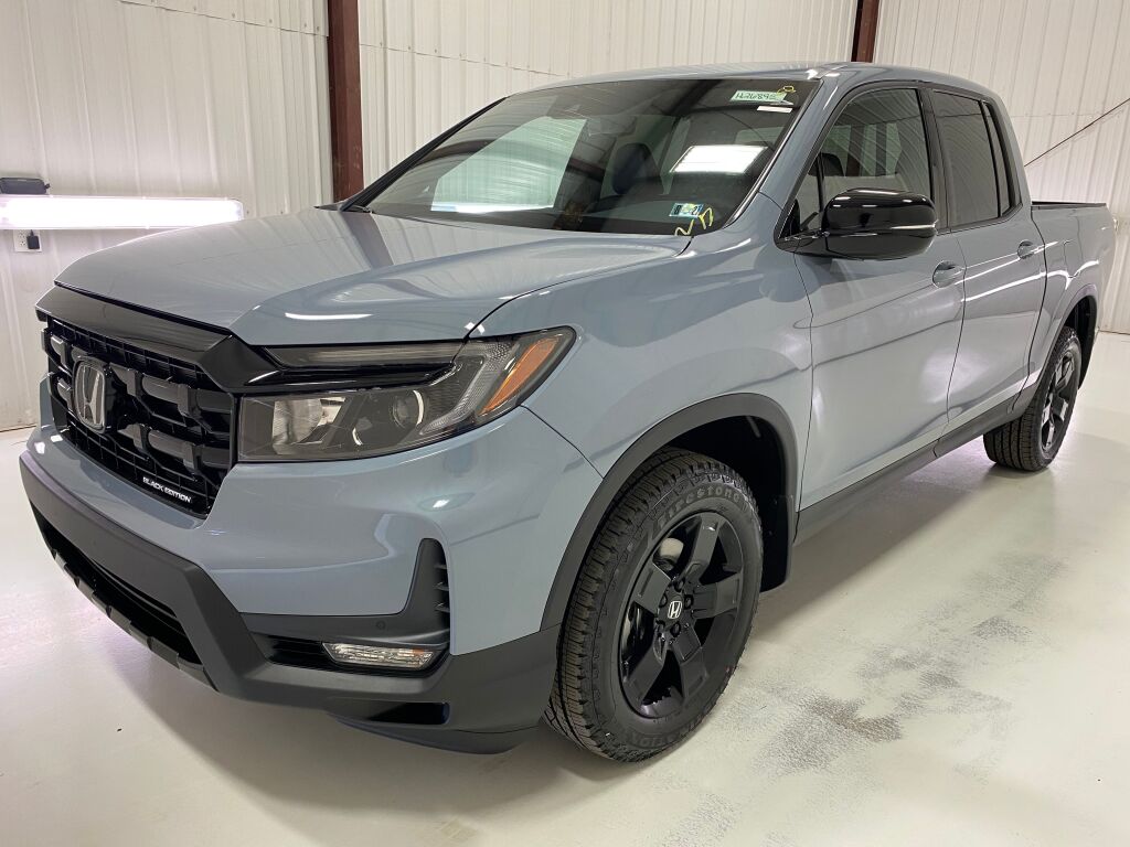 2026 Honda Ridgeline Black Edition SONIC GRAY PEARL at Honda North