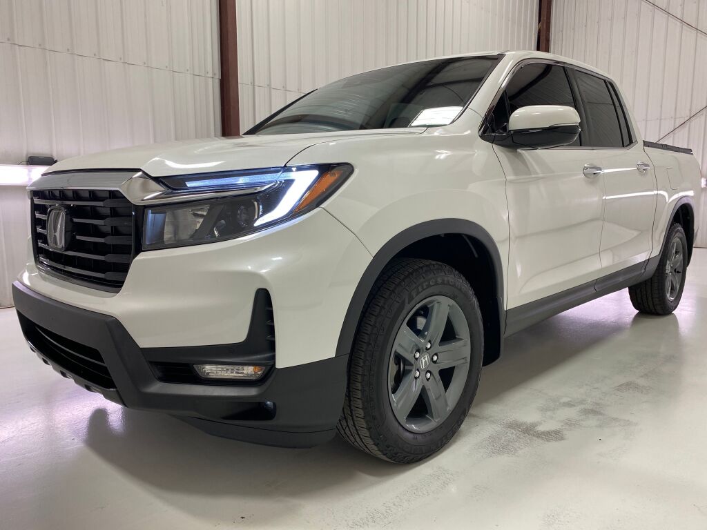 2023 Honda Ridgeline RTL-E Platinum White Pearl at Auto Express Mitsubishi