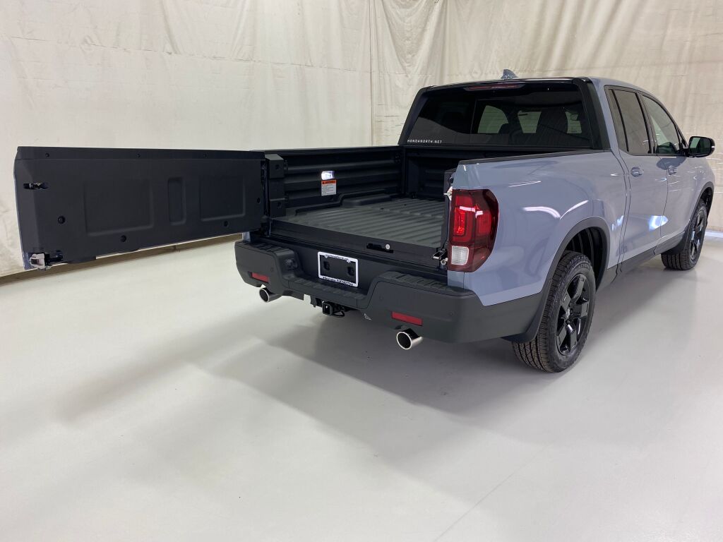 2026 Honda Ridgeline Black Edition SONIC GRAY PEARL at Honda North