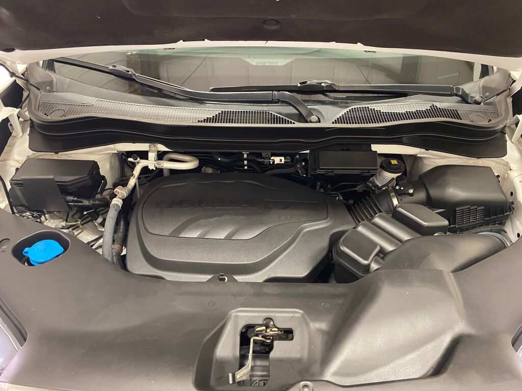 2023 Honda Ridgeline RTL-E Platinum White Pearl at Auto Express Mitsubishi