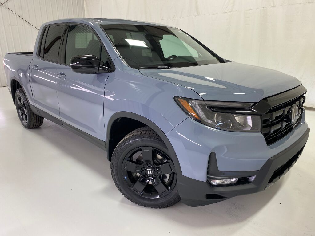 2026 Honda Ridgeline Black Edition SONIC GRAY PEARL at Honda North