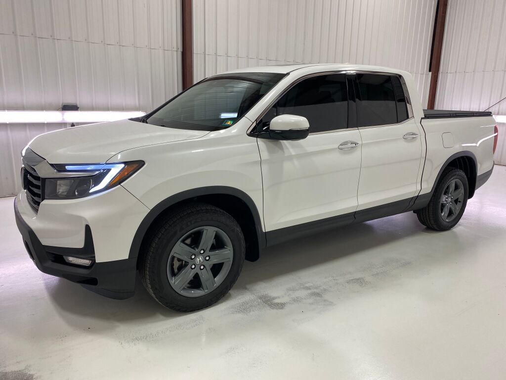 2023 Honda Ridgeline RTL-E Platinum White Pearl at Auto Express Mitsubishi
