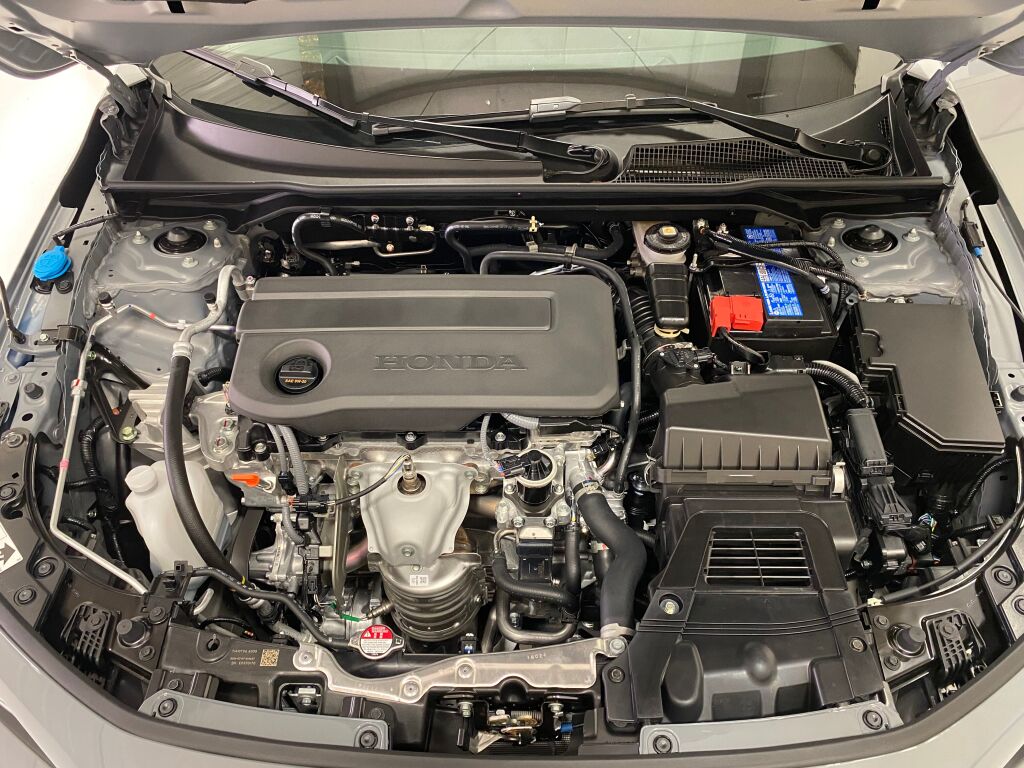 2026 Honda Civic Hatchback Sport URBAN GRAY PEARL at Honda North