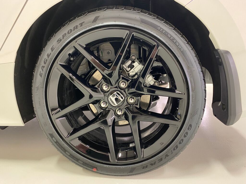 2026 Honda Civic Hatchback Sport PLATINUM WHITE at Honda North