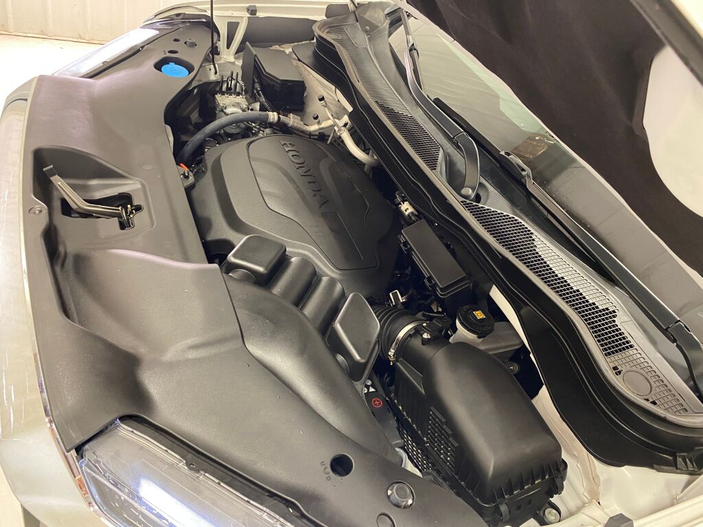 2023 Honda Ridgeline RTL-E Platinum White Pearl at Auto Express Mitsubishi