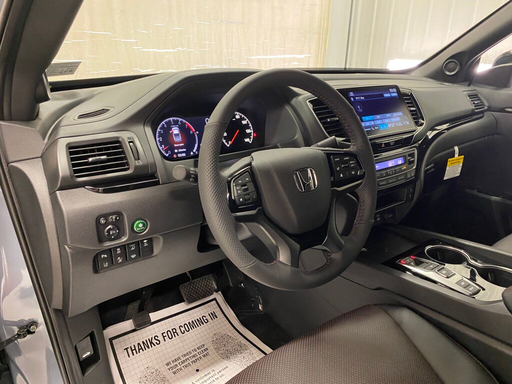 2026 Honda Ridgeline Black Edition SONIC GRAY PEARL at Honda North