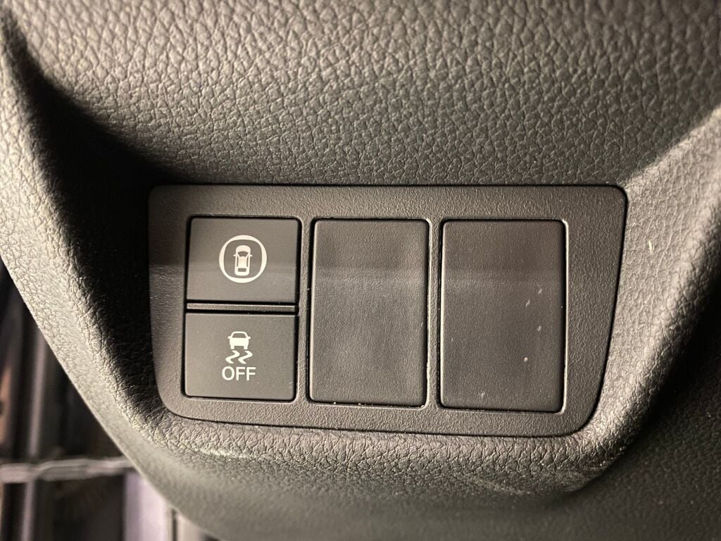 2020 Honda Accord LX Modern Steel Metallic at Honda North