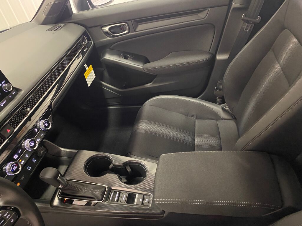 2026 Honda Civic Hatchback Sport URBAN GRAY PEARL at Honda North
