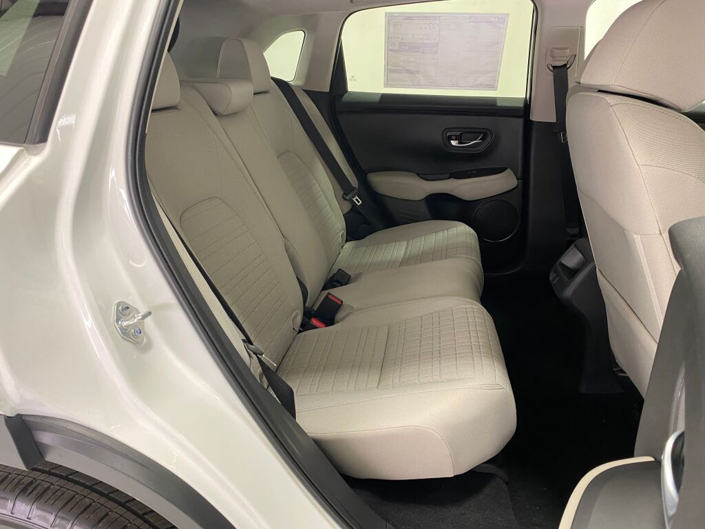 2027 Honda HR-V LX - 7