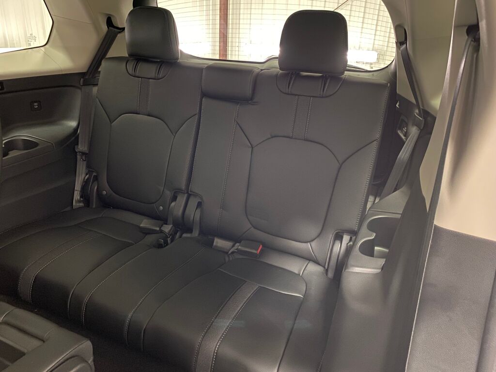 2026 Honda Pilot EX-L PLATINUM WHITE PEARL at Altoona Honda