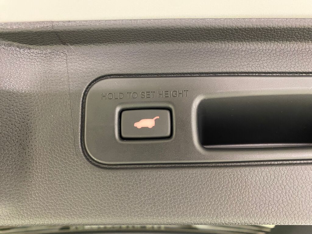 2026 Honda Pilot EX-L PLATINUM WHITE PEARL at Altoona Honda