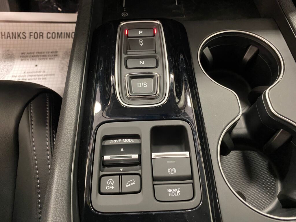 2026 Honda Pilot EX-L PLATINUM WHITE PEARL at Altoona Honda