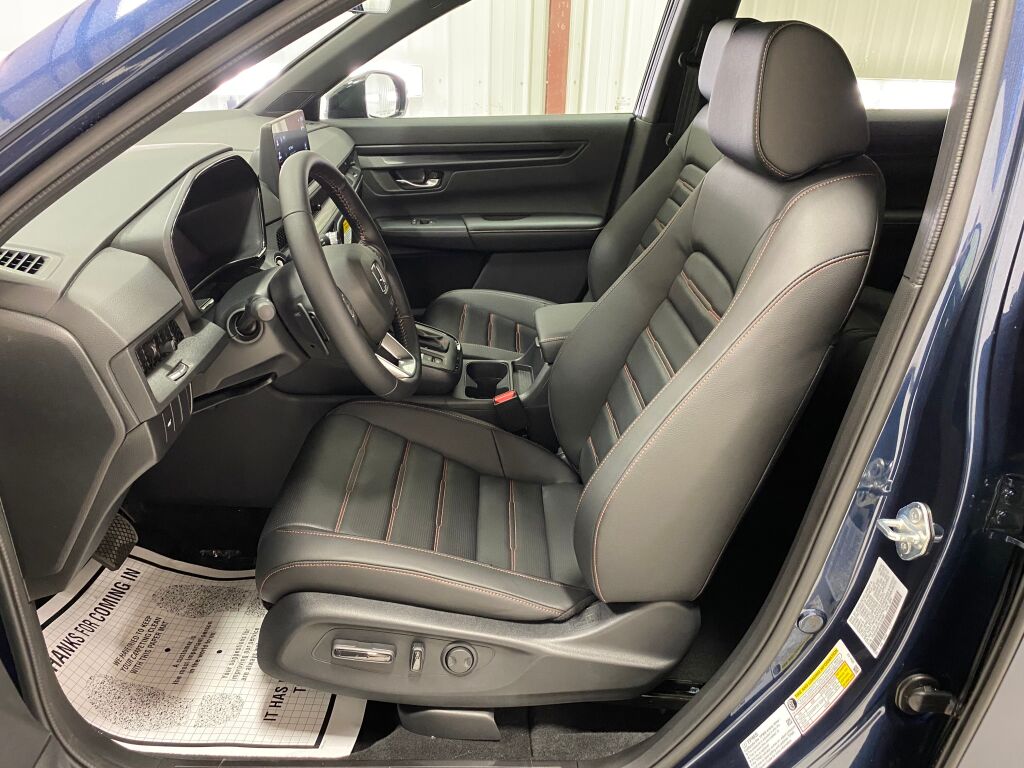 2026 Honda CR-V Hybrid Sport-L CANYON RIVER BLUE at Altoona Honda
