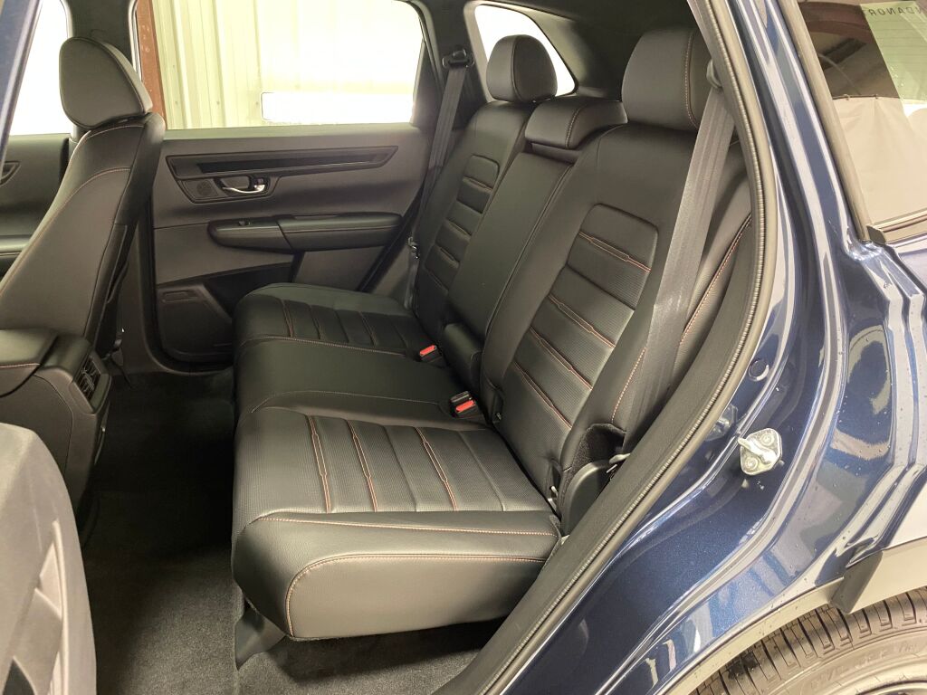 2026 Honda CR-V Hybrid Sport-L CANYON RIVER BLUE at Altoona Honda